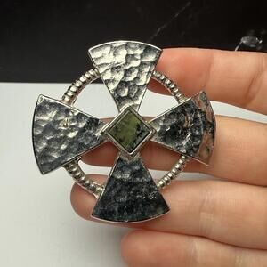 Shannon Signed Celtic Cross Brooch Pin Silver Tone / Green